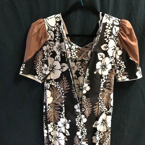 Vtg Lolenani Hawaiian Dress Muu Muu 4 Brown White Hibiscus Floral - Picture 6 of 6